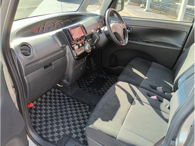 DAIHATSU TANTO 2013 Image 31