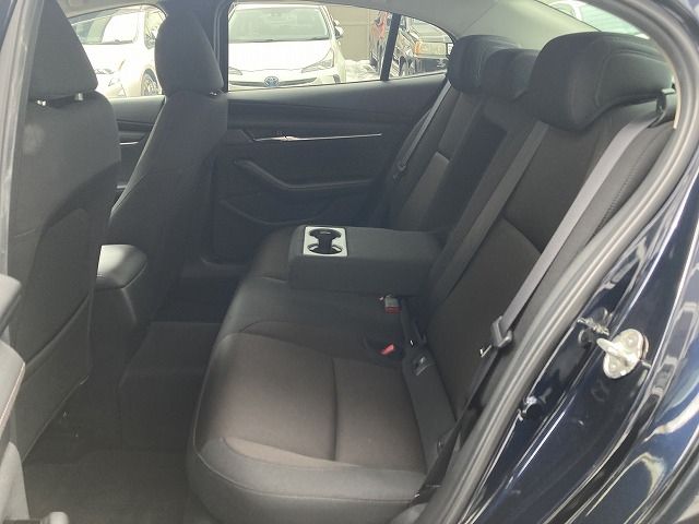 MAZDA 3 SEDAN 2020 Image 31