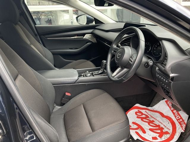 MAZDA 3 SEDAN 2020 Image 31