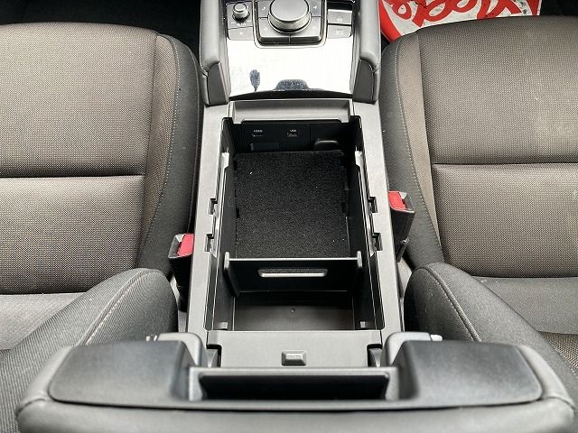 MAZDA 3 SEDAN 2020 Image 31