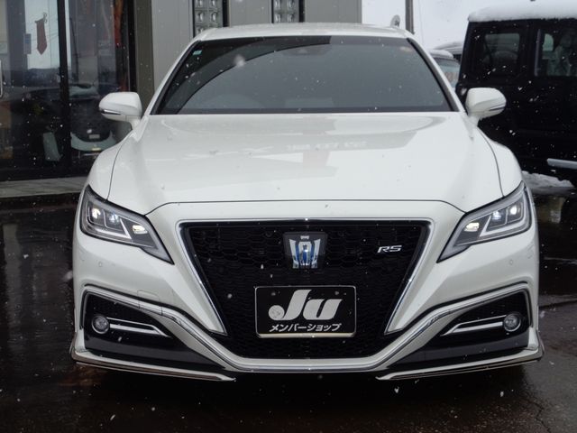 TOYOTA CROWN SEDAN HYBRID 2018 Image 31