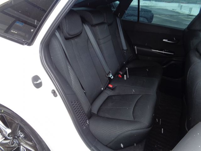 TOYOTA CROWN SEDAN HYBRID 2018 Image 31