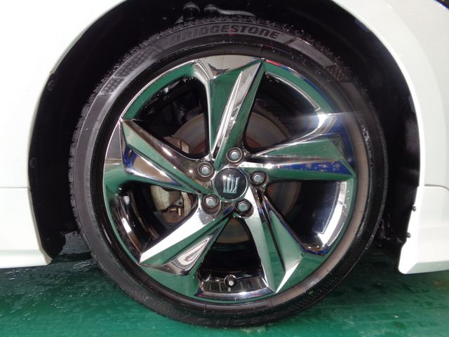 TOYOTA CROWN SEDAN HYBRID 2018 Image 31