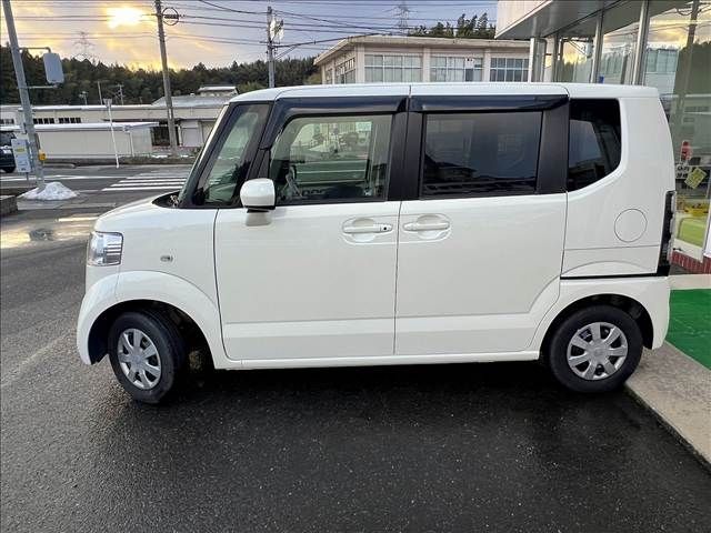 HONDA N BOX 2012 Image 31