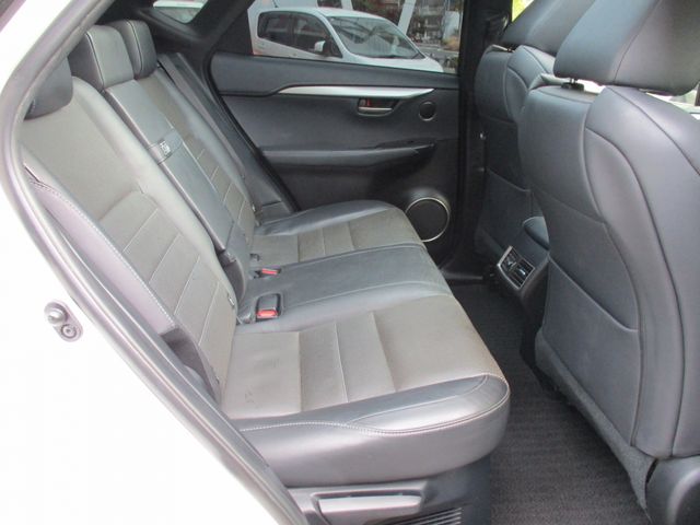 TOYOTA LEXUS NX300H AWD 2014 Image 31