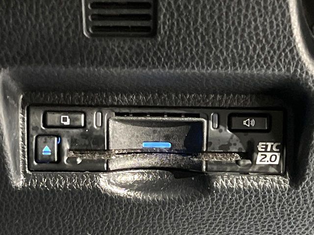 TOYOTA VOXY HYBRID 2025 Image 31