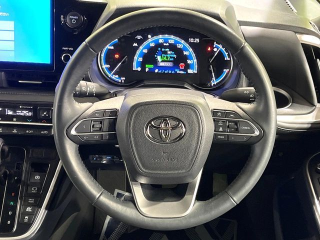 TOYOTA VOXY HYBRID 2025 Image 31