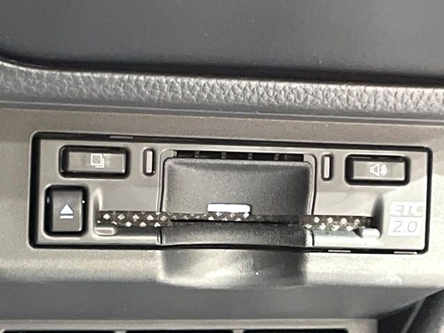 TOYOTA PRIUS 2023 Image 31