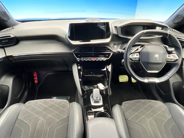 PEUGEOT 2008 2021 Image 31