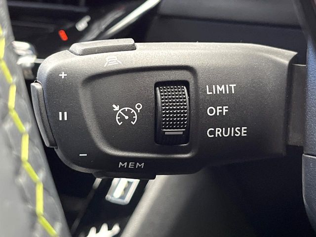 PEUGEOT 2008 2021 Image 31