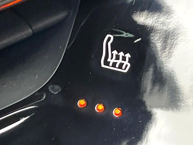 PEUGEOT 2008 2021 Image 31