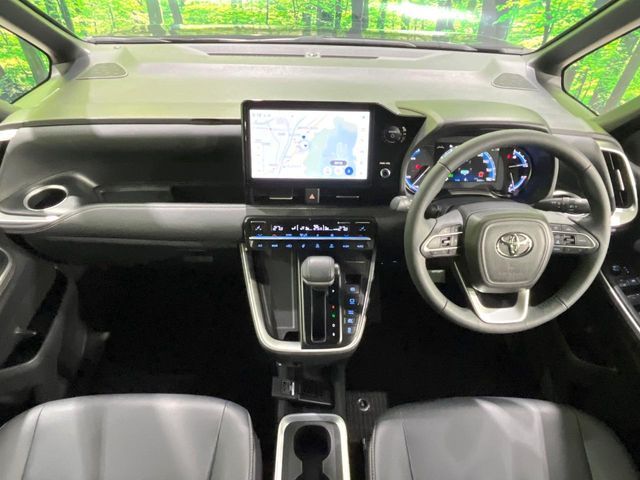 TOYOTA NOAH HYBRID 2025 Image 31