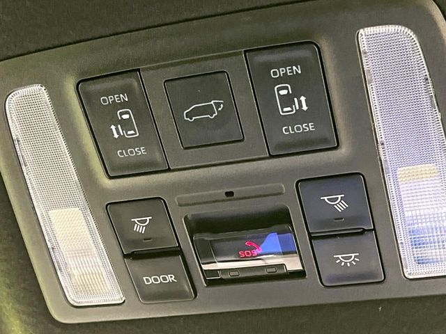 TOYOTA NOAH HYBRID 2025 Image 31