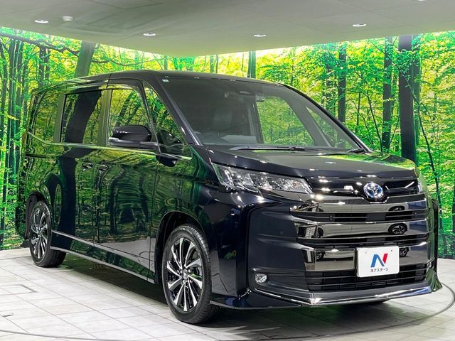 TOYOTA NOAH HYBRID 2025 Image 31