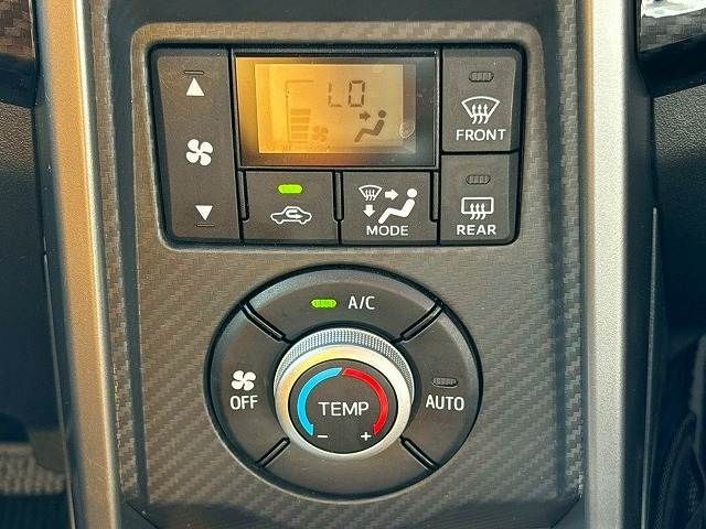 DAIHATSU COPEN 2018 Image 31