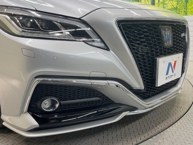 TOYOTA CROWN SEDAN HYBRID 2022 Image 31