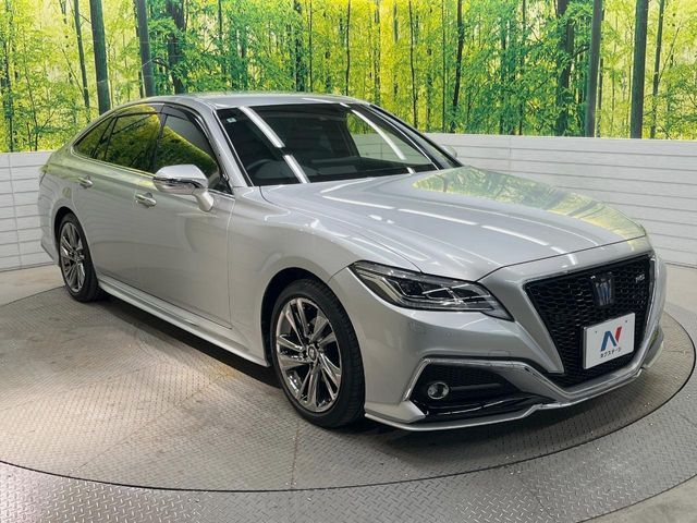 TOYOTA CROWN SEDAN HYBRID 2022 Image 31