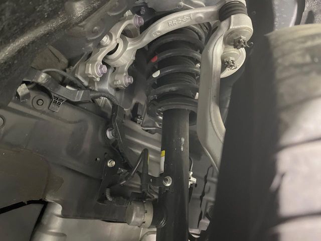 TOYOTA CROWN SEDAN HYBRID 2022 Image 31