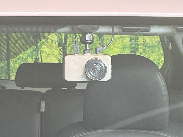 TOYOTA SIENTA HYBRID 2021 Image 31