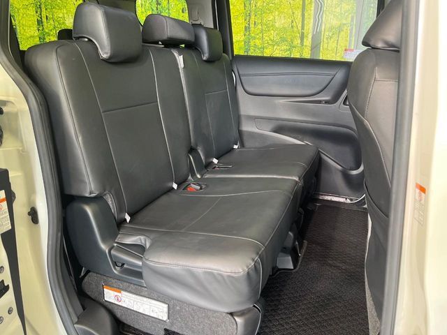 TOYOTA SIENTA HYBRID 2021 Image 31