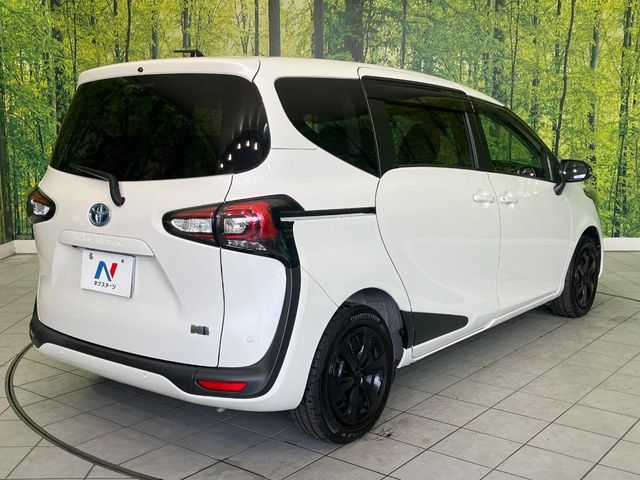 TOYOTA SIENTA HYBRID 2021 Image 31
