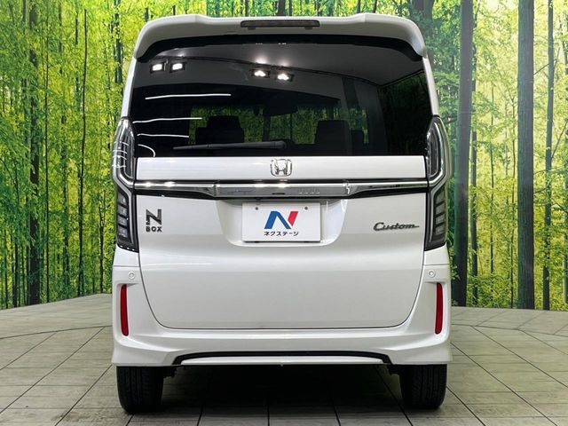 HONDA N BOX CUSTOM 2020 Image 31