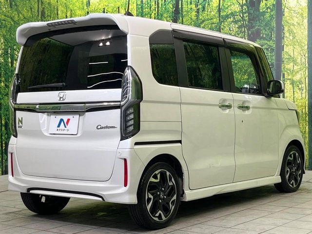 HONDA N BOX CUSTOM 2020 Image 31