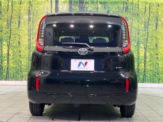 TOYOTA SIENTA HYBRID 2025 Image 31