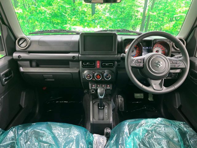 SUZUKI JIMNY NOMADE 2025 Image 31