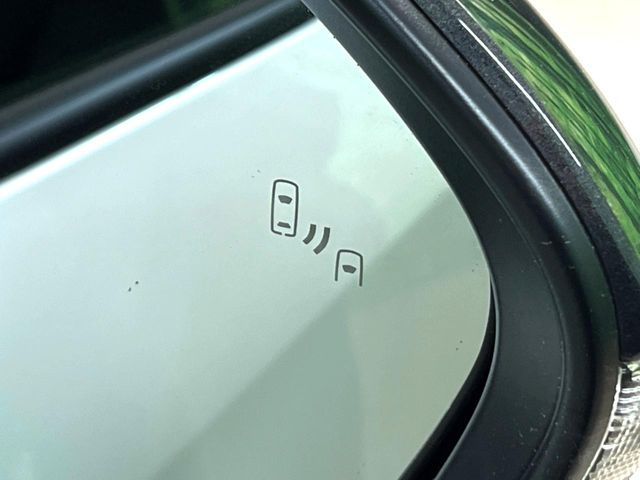 TOYOTA COROLLA TOURING HYBR 2023 Image 31