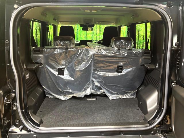 SUZUKI JIMNY NOMADE 2025 Image 31