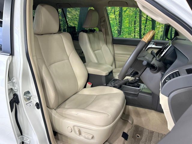 TOYOTA LANDCRUISER PRADO 2023 Image 31