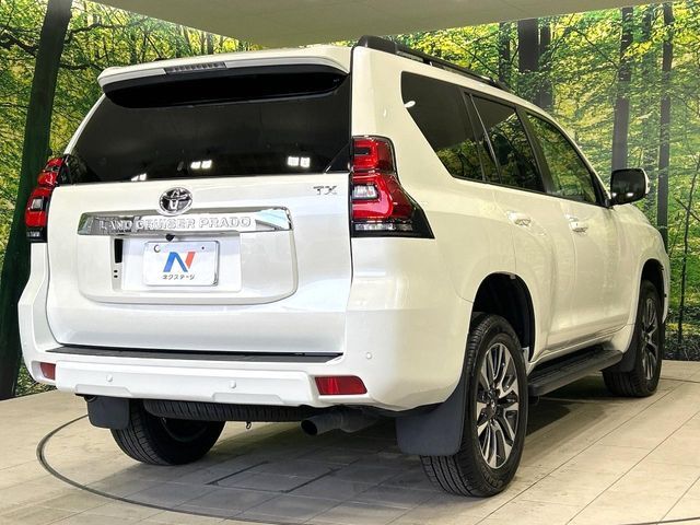 TOYOTA LANDCRUISER PRADO 2023 Image 31