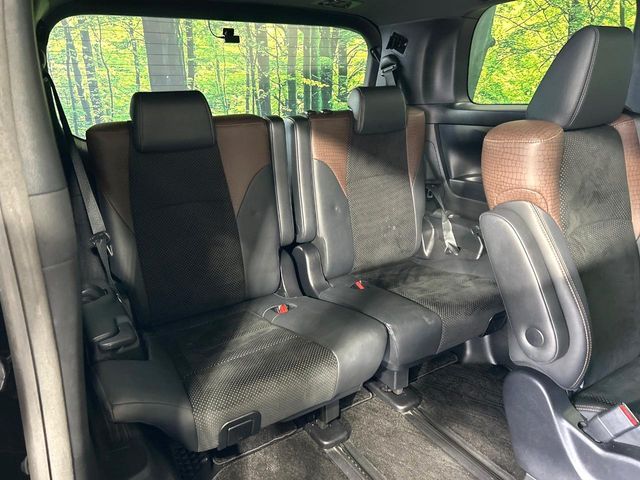 TOYOTA ALPHARD 2017 Image 31