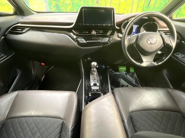 TOYOTA C-HR 2017 Image 31