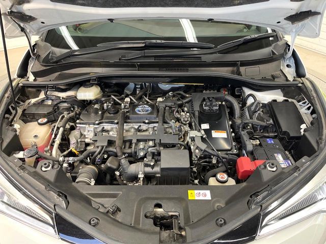 TOYOTA C-HR 2017 Image 31