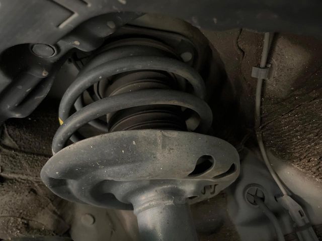 TOYOTA C-HR 2017 Image 31