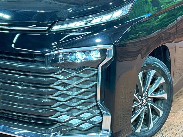 TOYOTA VOXY HYBRID 2023 Image 31