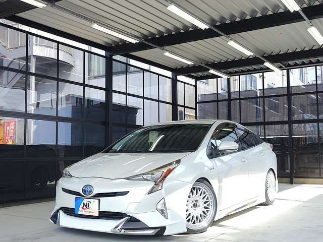 TOYOTA PRIUS 2016 Image 31