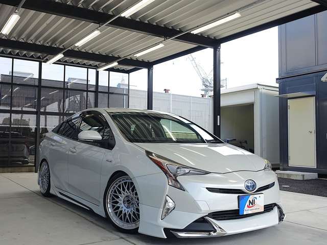 TOYOTA PRIUS 2016 Image 31