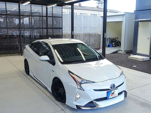 TOYOTA PRIUS 2016 Image 31