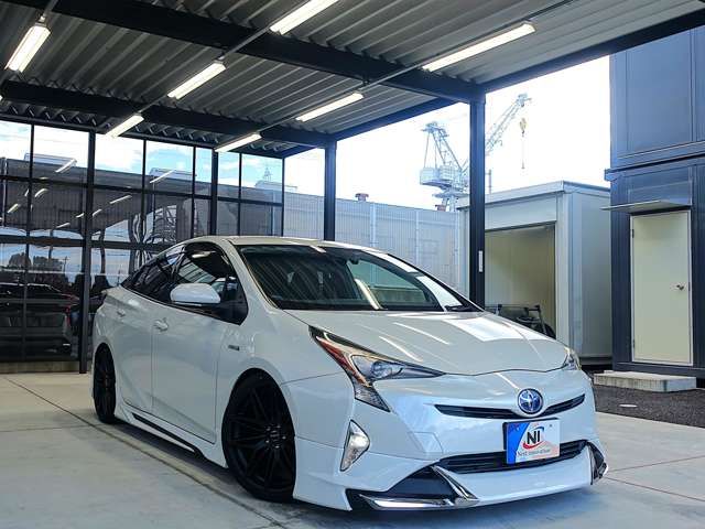 TOYOTA PRIUS 2016 Image 31