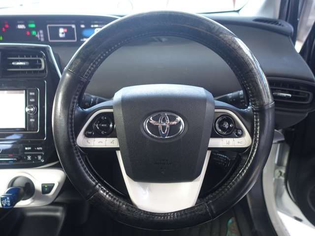 TOYOTA PRIUS 2016 Image 31