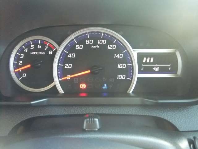 TOYOTA TANK 2018 Image 31