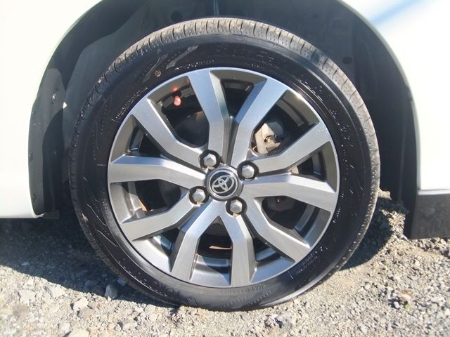 TOYOTA TANK 2018 Image 31