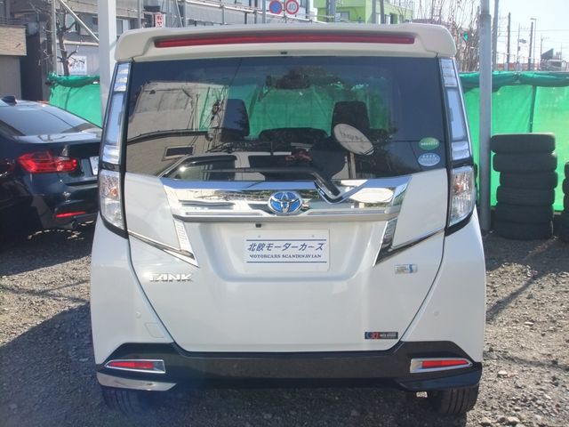 TOYOTA TANK 2018 Image 31