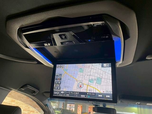 TOYOTA ALPHARD 2017 Image 31