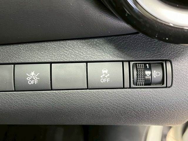 NISSAN KICKS 2023 Image 31