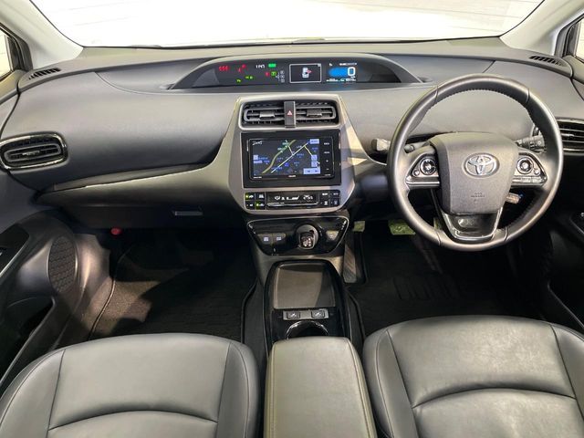 TOYOTA PRIUS 2021 Image 31