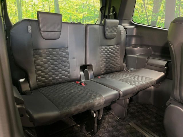 TOYOTA VOXY 2022 Image 31